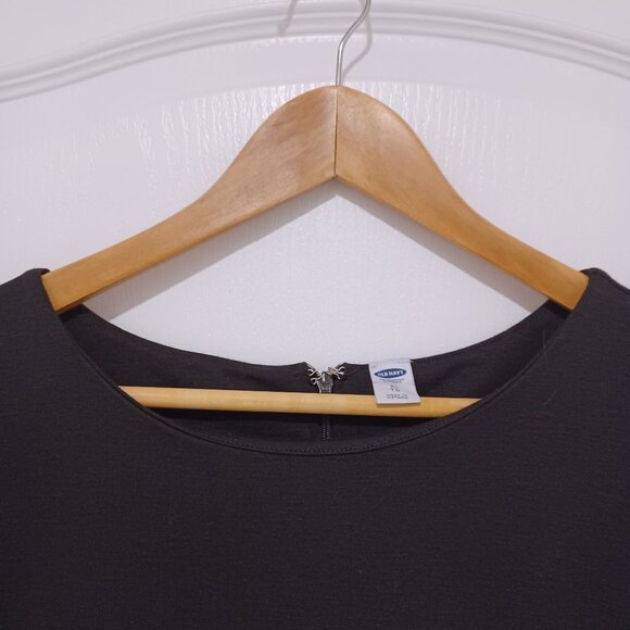 Old Navy T-Shirt Dress - Black - Picture 4 of 6